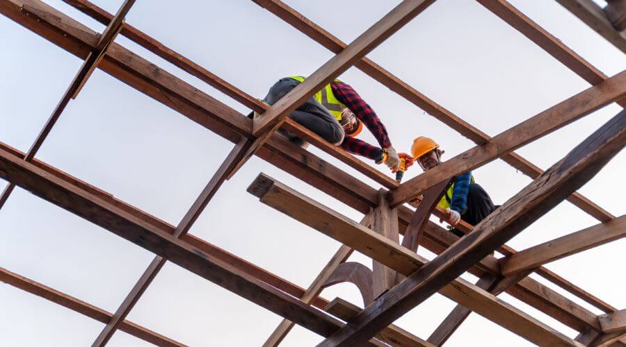 Professional gutter cleaning services in Toponas, CO